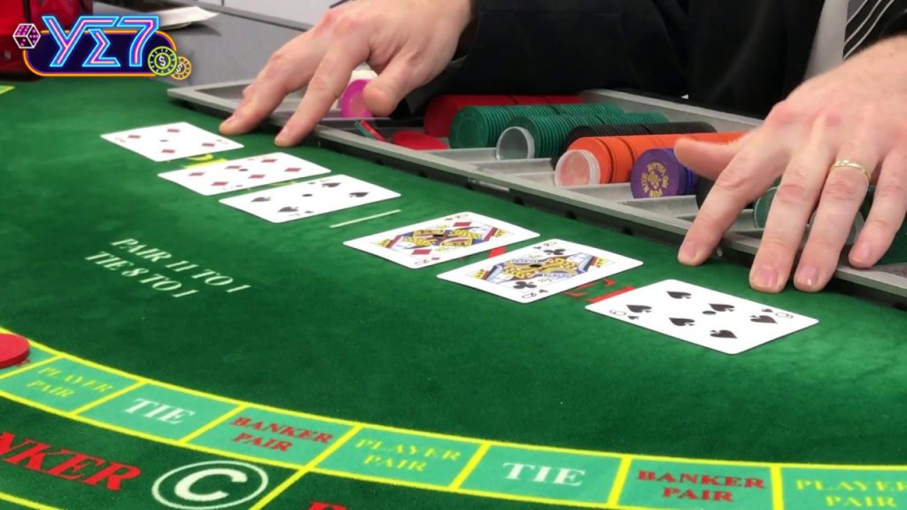 Share how to deal Baccarat cards and the most basic rules